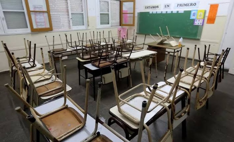 El jueves 15 habr� un paro docente por exigencias salariales